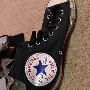 Black converse